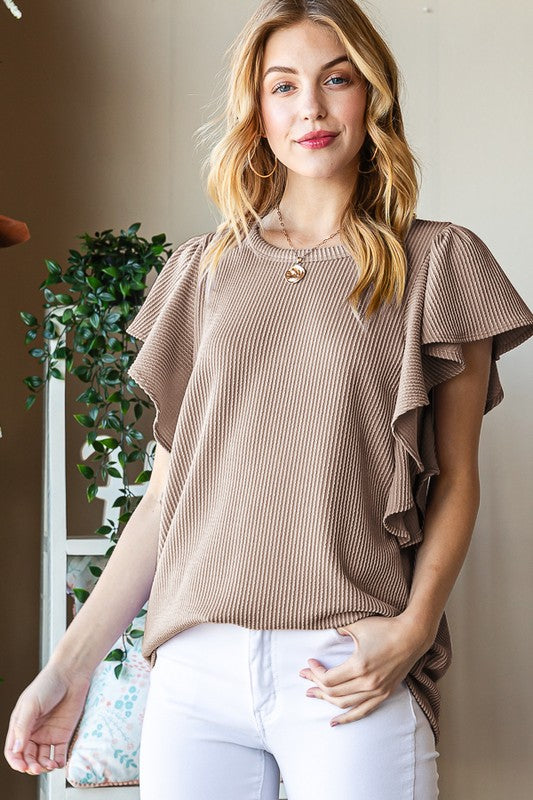 Everything Lovely Wavy Ribbed Top in Mocha