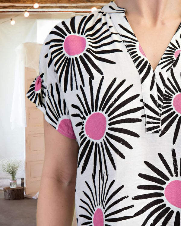 Sunburst Sun Print V-Neck Blouse in Pink and Black