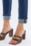 The Brooke Mid-Rise Skinny Jean by Kan Can