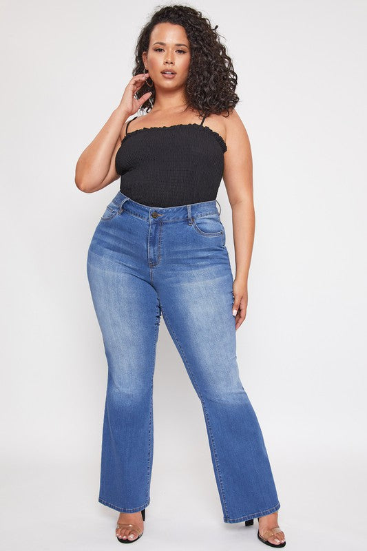 The Janie Flare Jeans in Medium Wash - Curvy
