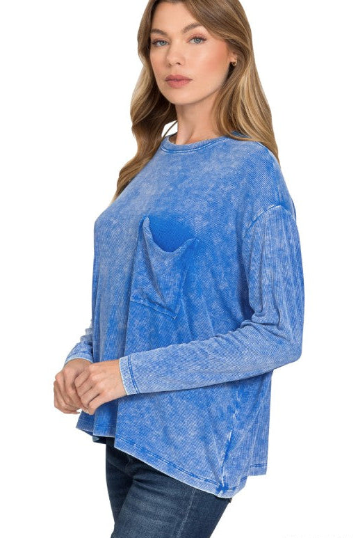 Jess Washed Ribbed Pocket Tee in Ocean Blue