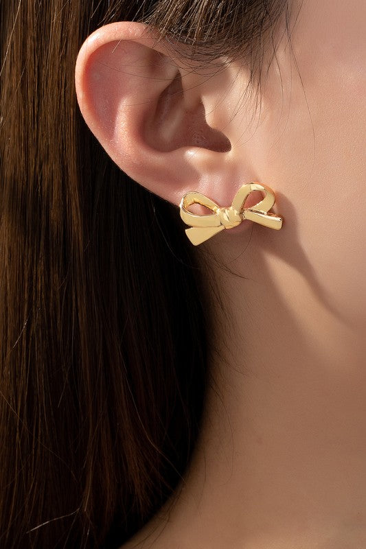 Bow Stud Earrings in Gold