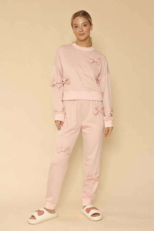 Bows Will Be Bows 3D Bow Cropped Sweatshirt in Pink