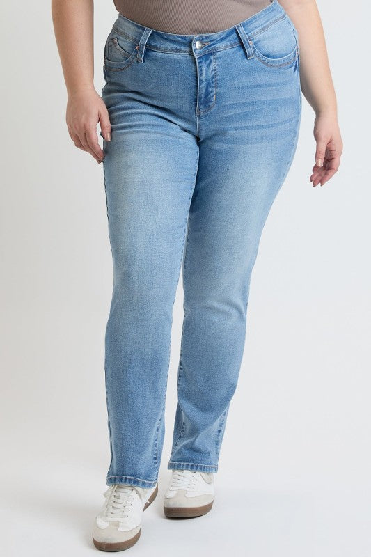 Rosalie High Rise Curve Wannabettabutt Straight Leg Jeans