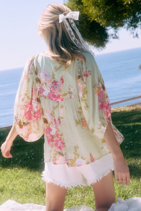 Marielle Floral Print Batwing Sleeve Top in Mint - Curvy