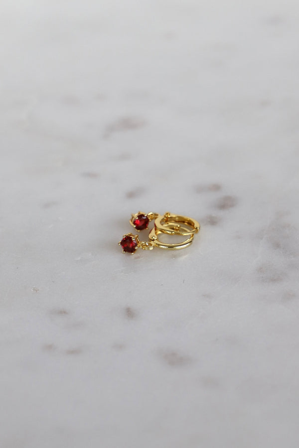 Round Birthstone Huggie Earrings in Gold