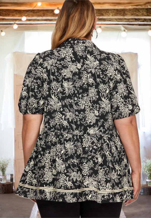 Toile We Meet Again Floral Blouse in Navy - Curvy