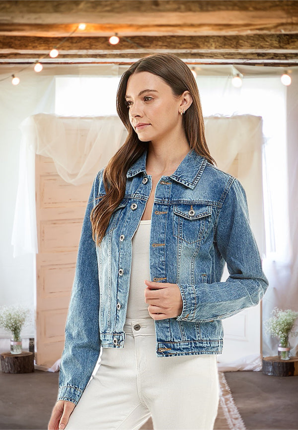 Classic Denim Jacket in Medium Blue